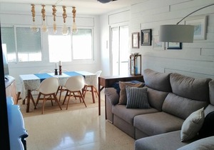 Comfortable apartment with beautiful views of the beach of Aiguadolç