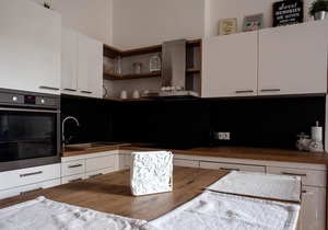 Comfortable Central Apartment Close to the River