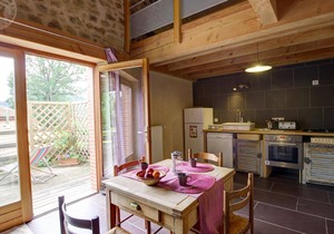 Comfortable cottages for 10 ppl with garden, terrace, and modern amenities