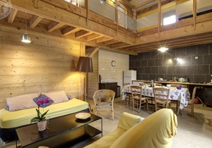 Comfortable cottages for 10 ppl with garden, terrace, and modern amenities