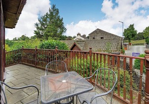 Comfortable lodge with one double with en suite shower, one twin and one single.