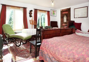 Comfortable Mansion in Doomkerke near Forest
