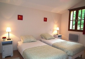Comfortable villa with dishwasher, in the Dordogne