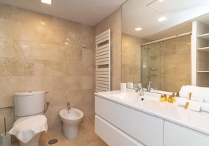 COMFY AND STYLISH PUERTO BANUS APARMENT