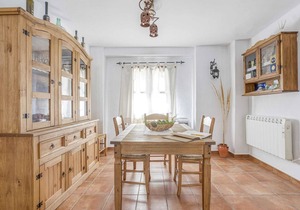 Comfy Holiday Home in Carcabuey with Patio