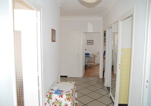 Comfy home for group and family. Wonderful view!
