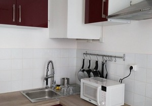 Comfy Parisian studio!