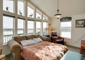 Como Retreat with Mountain Views Near Hiking Trails