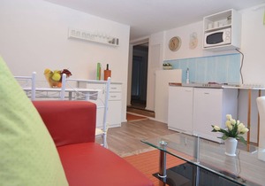 Complete holiday house consisting of five units in a quiet, idyllic setting