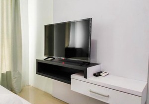 Compact and Cozy Tamansari Mahogany Studio Apartment By Travelio