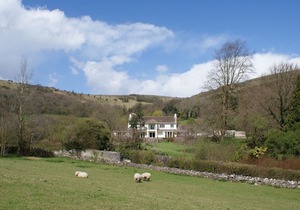 Compton House, COMPTON BISHOP