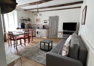 Concarneau, Former Mill of Kérangoc, in the countryside, near the ocean, Wifi