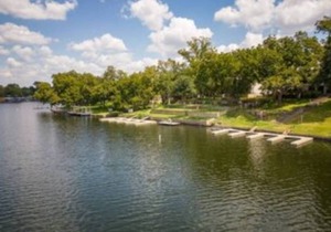 Condo 19, Beautiful Lake View