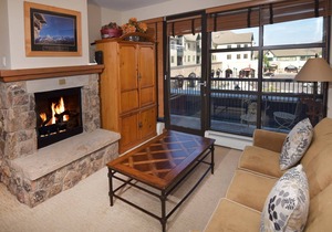 Condo ∙ 2 bedrooms ∙ 6 guests