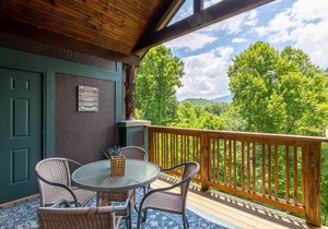 Condo ∙ 2 bedrooms ∙ 8 guests