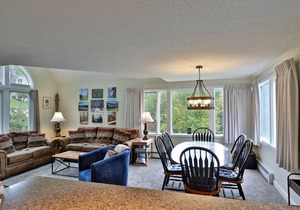 Condo ∙ 2 bedrooms ∙ 6 guests