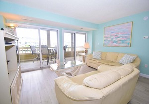 Condo ∙ 2 bedrooms ∙ 6 guests