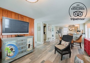 Condo ∙ 2 bedrooms ∙ 11 guests