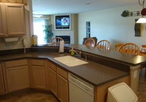 Condo 331 Parkview Bay, Osage Beach Lakefront LABOR DAY SPECIAL, BOOK NOW