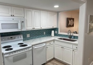 Condo in the Heart of Sandestin with Golf Cart