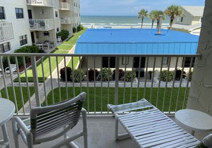 Condo Upgrades! Great Ocean View! Family friendly non drive beach! Kiddos safe