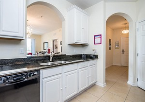 Condo w/all the comforts of home! Perfect for family groups *Sleeps 8*