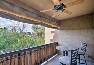 Condo w/Pool Access ~ 1 Mi to Old Town Scottsdale