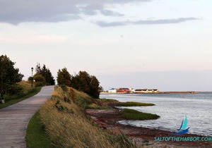 Condo with a view - North Rustico harbor - SALTOFTHEHARBOR #3