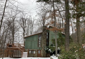 Contact Free Check In/Out! Relax by the Fireplace, Family Friendly!
