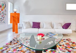 CONTEMPORARY VILLA BETWEEN SEA AND VILLAGE