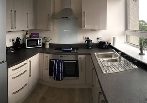 Contemporary 1 Bedroom in the heart of Stevenage - Fully Furnished