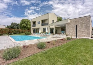 Contemporary Villa Nada with Pool and Sauna
