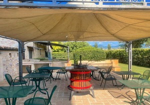 Contemporary Villa with pool - Spello By The Pool - Sleeps 11. Exclusively yours
