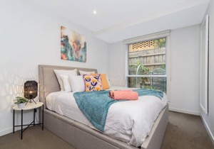 Convenience and luxury in Carnegie