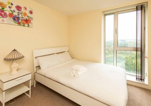 Convenient 1BR Flat near City by GuestReady
