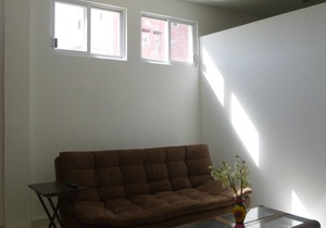 Conveniently Located and Newly Remodeled Apartment