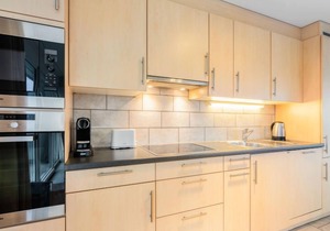 Cook P1/3 by Interhome