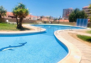 Cool and big apartment 50 mt by the ocean 6-8 Pax