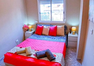 Cool and big apartment 50 mt by the ocean 6-8 Pax