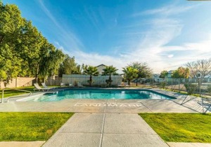 Coolidge Modern Studio right next to pool and amenities