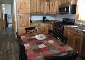 Cooperstown Double Play Cabins 1 - Near Dreams Park & Baseball Hall of Fame