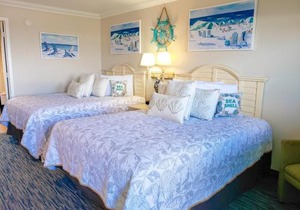 Coral Beach 816