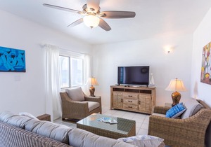 Coralito Bay Suites & Villas