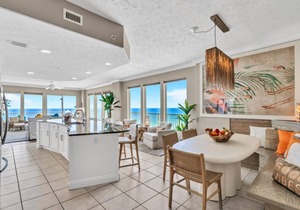 ☀️Corner Condoa~ Gulf Front ~ Remodeled ~ 2 Pools ~ 3BR Gulf Crest 2107A