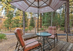 Corner-Unit Condo Steps To Incline Village Beach!