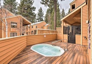 Corner-Unit Condo with Grill Walk to Lake Tahoe!