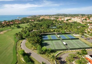 Corner Unit - spectacular Ocean Front View, steps from beach, Palmas Del Mar Re