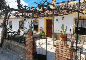 Cortijo " La Huerta " private pool