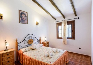 Cortijo El Manzano Sayalonga by Ruralidays