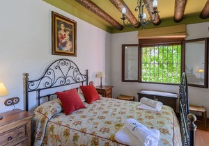 Cortijo la Algallumbilla Carcabuey by Ruralidays in Córdoba